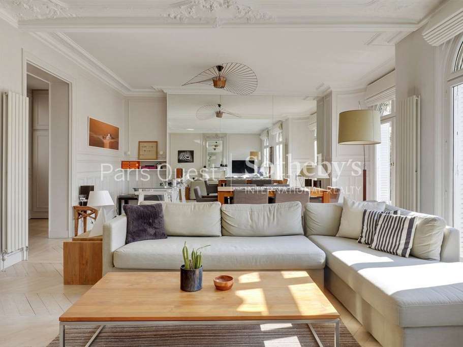 Appartement Paris 16e