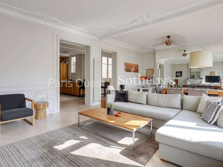 Appartement Paris 16e - 3 chambres - 130m²