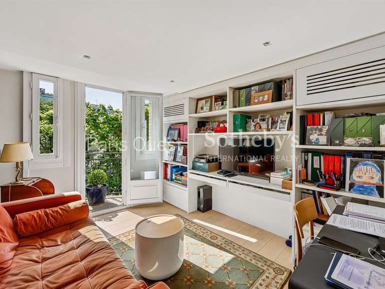 Appartement Paris 16e - 3 chambres - 177m²