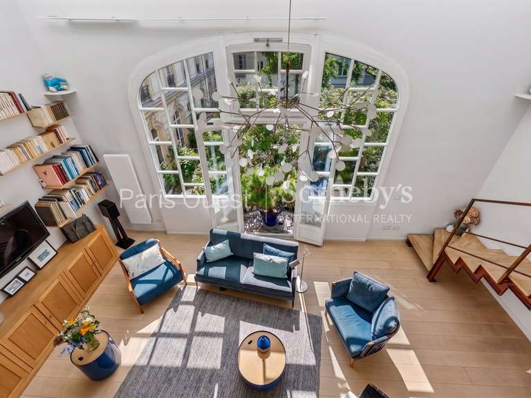 Appartement Paris 16e - 3 chambres - 177m²