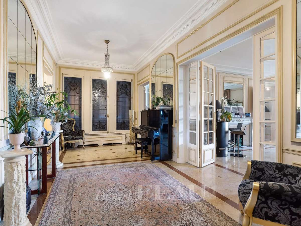 Appartement Paris 16e
