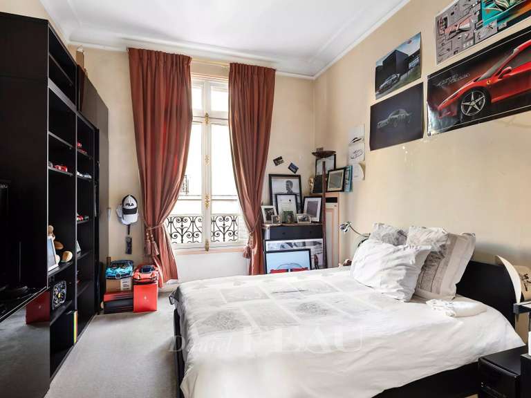 Appartement Paris 16e - 4 chambres - 252m²