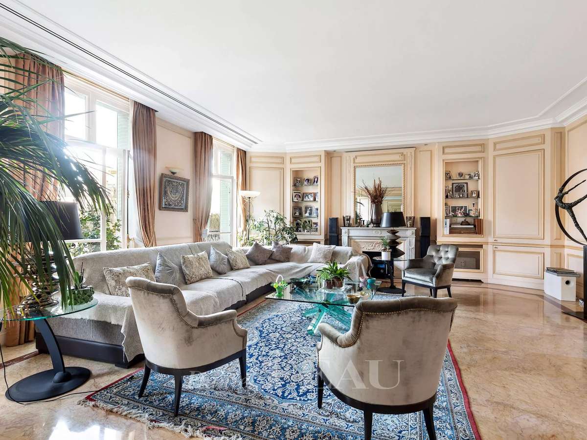 Appartement Paris 16e