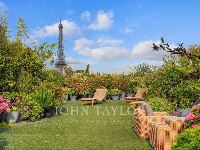 Appartement Paris 16e - 3 chambres - 170m²
