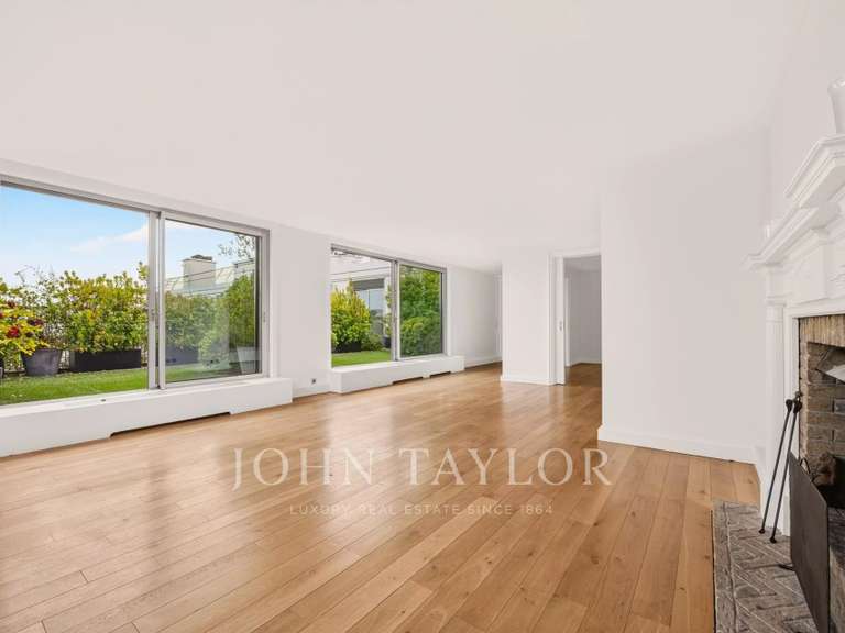 Appartement Paris 16e - 3 chambres - 170m²