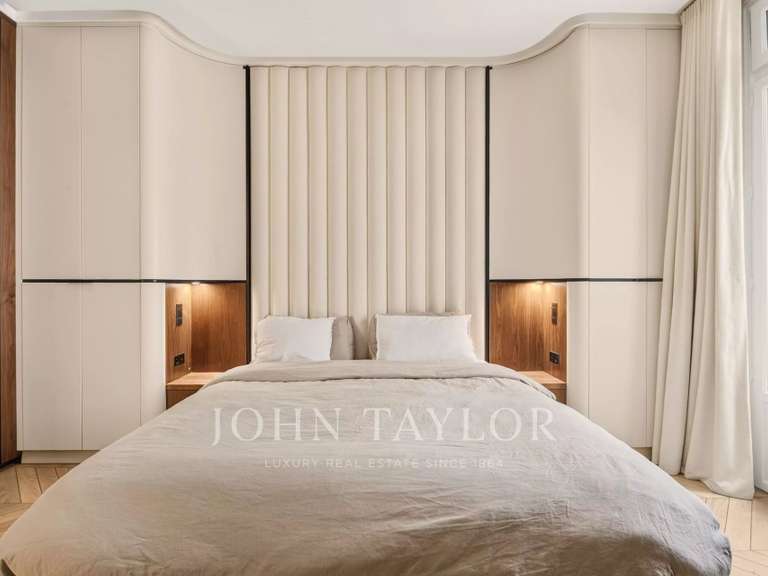 Appartement Paris 16e - 3 chambres - 156m²