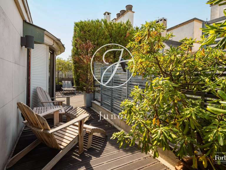 Appartement Paris 16e - 4 chambres - 294m²