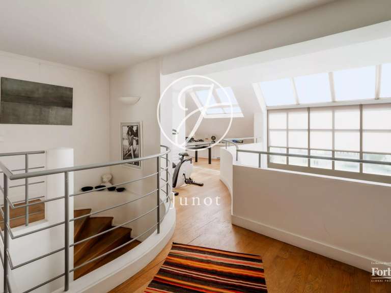 Appartement Paris 16e - 4 chambres - 294m²
