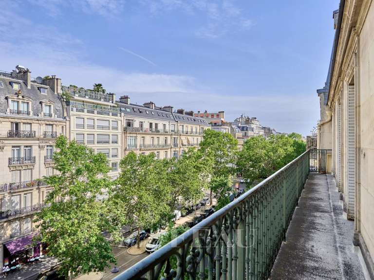 Appartement Paris 16e - 3 chambres - 101m²