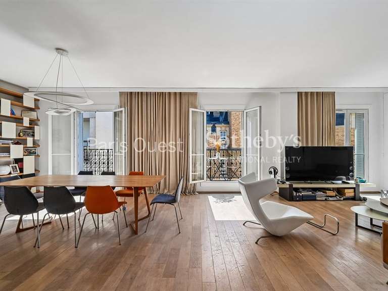 Appartement Paris 16e - 3 chambres - 180m²