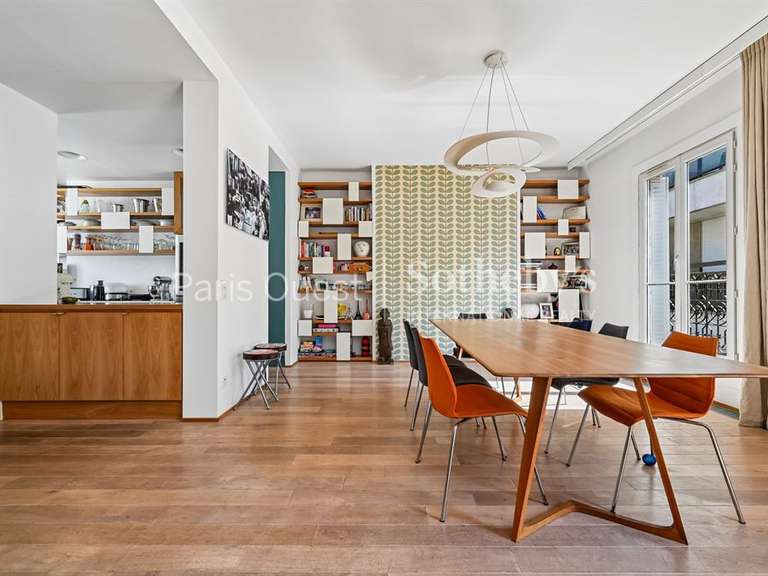 Appartement Paris 16e - 3 chambres - 180m²
