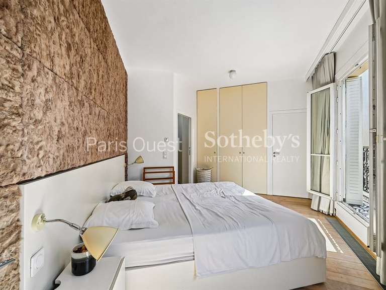Appartement Paris 16e - 3 chambres - 180m²