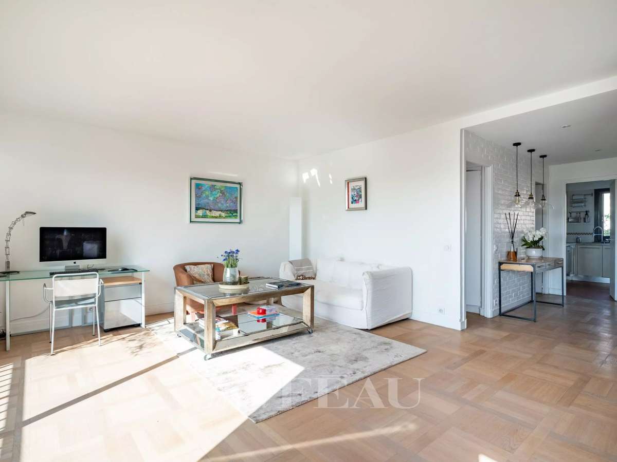 Apartment Paris 16e