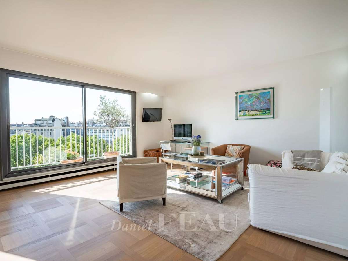 Apartment Paris 16e