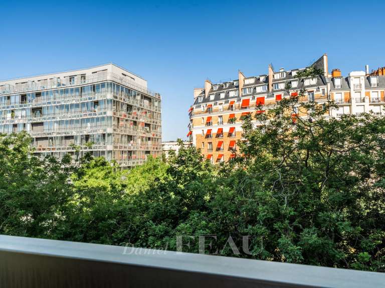 Appartement Paris 16e - 3 chambres - 121m²