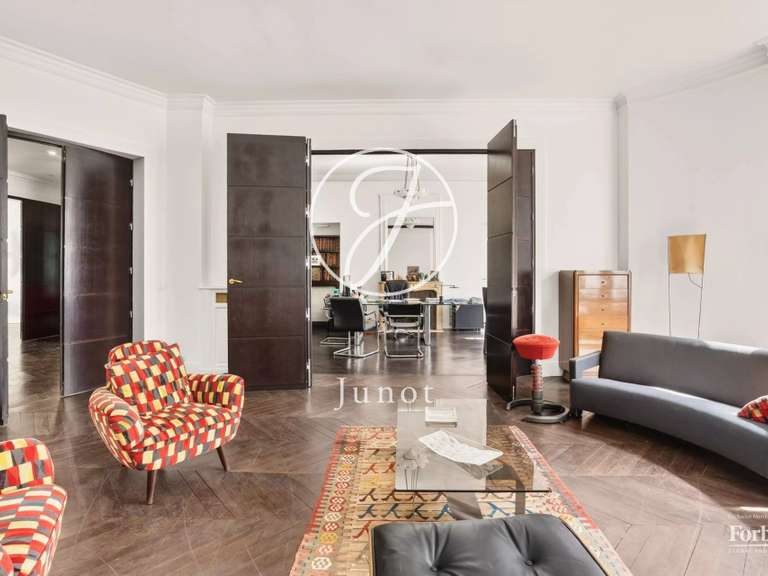 Appartement Paris 16e - 5 chambres - 374m²