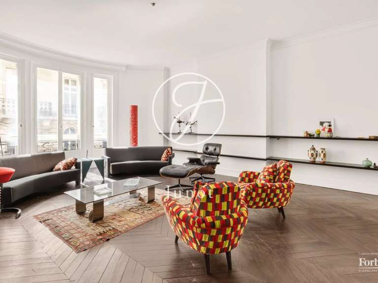 Appartement Paris 16e - 5 chambres - 374m²