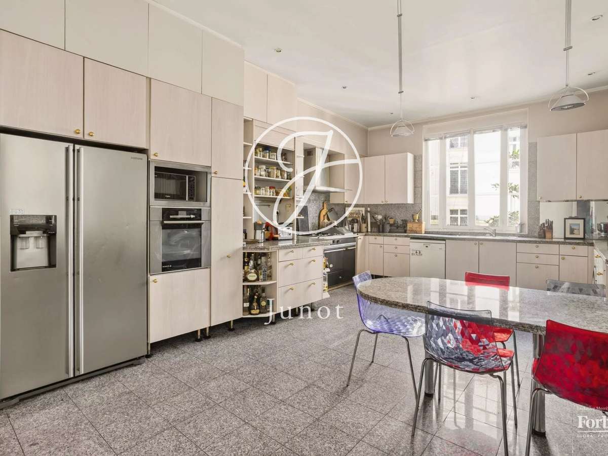 Appartement Paris 16e