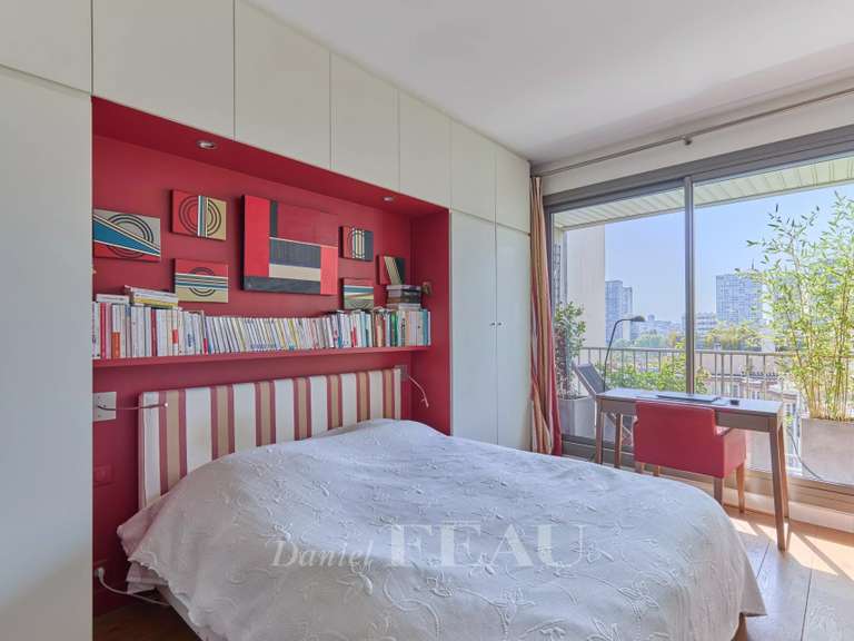 Appartement Paris 16e - 2 chambres - 133m²