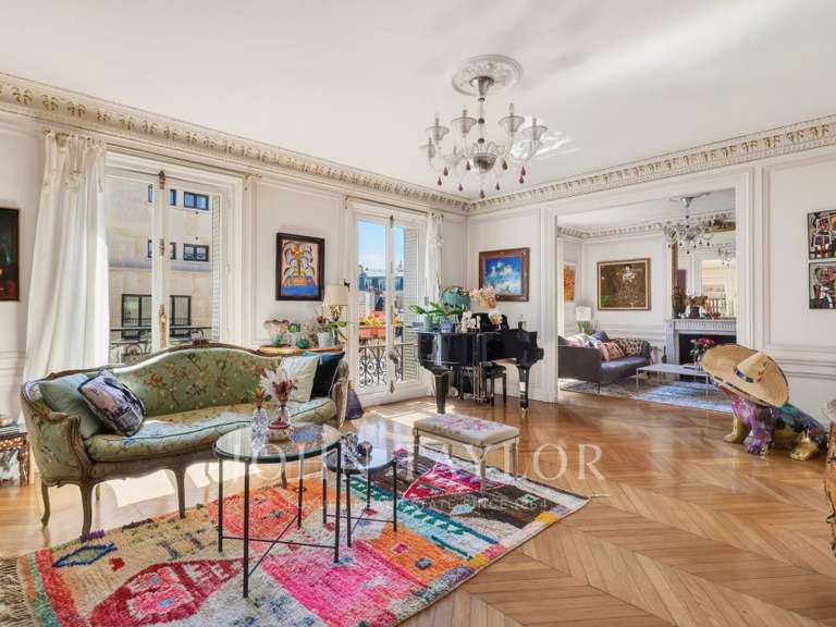 Appartement Paris 16e - 4 chambres - 212m²