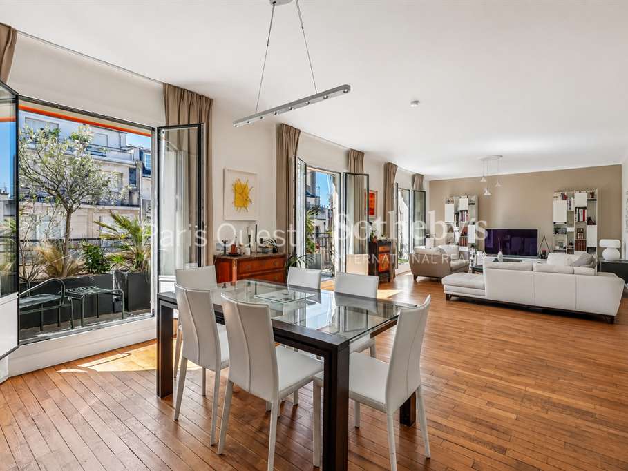 Appartement Paris 16e