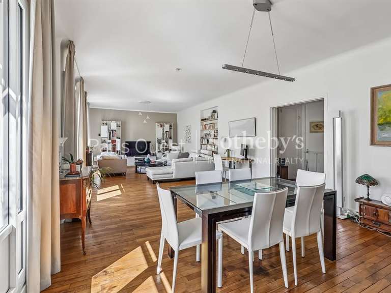 Apartment Paris 16e - 3 bedrooms - 152m²