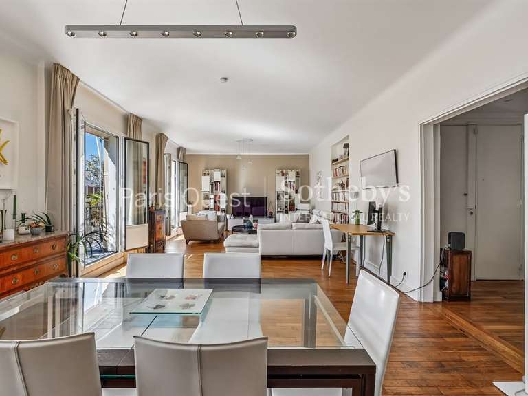 Apartment Paris 16e - 3 bedrooms - 152m²