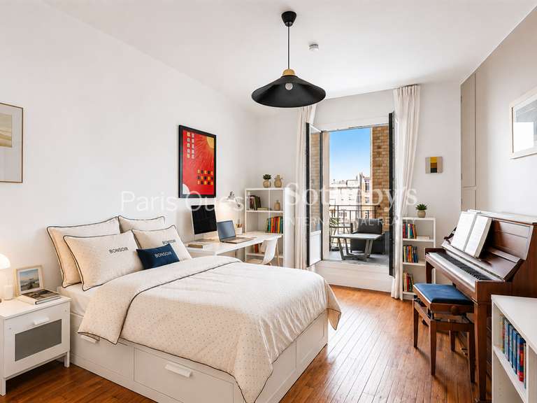 Apartment Paris 16e - 3 bedrooms - 152m²