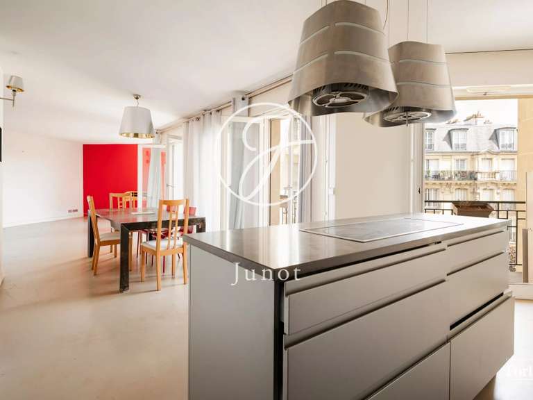 Appartement Paris 16e - 4 chambres - 195m²