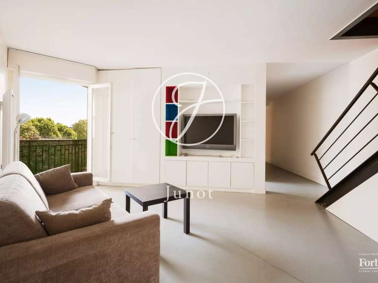 Appartement Paris 16e - 4 chambres - 195m²
