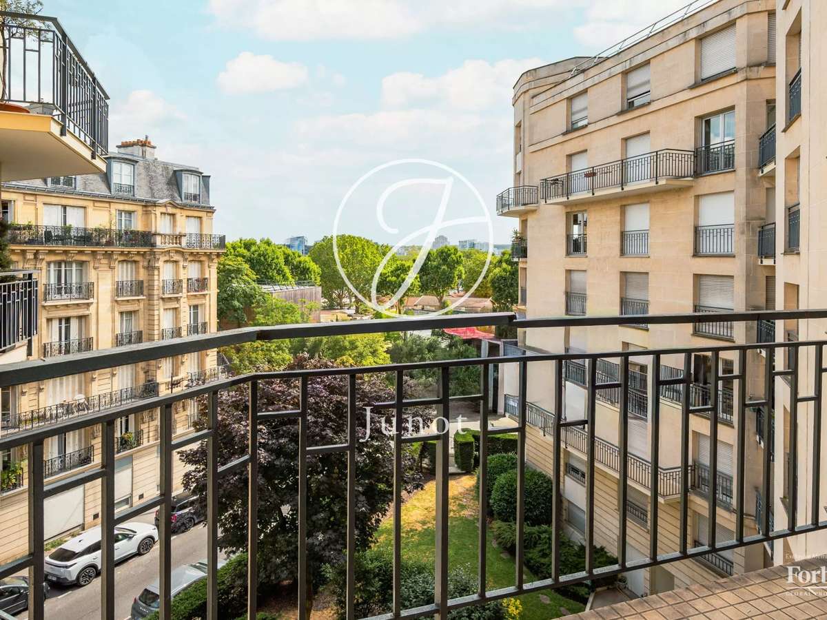 Appartement Paris 16e