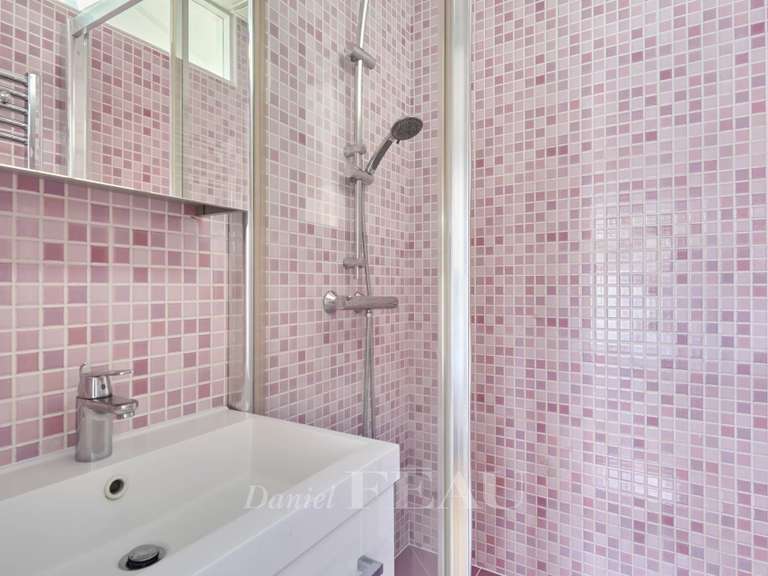 Appartement Paris 16e - 3 chambres - 100m²