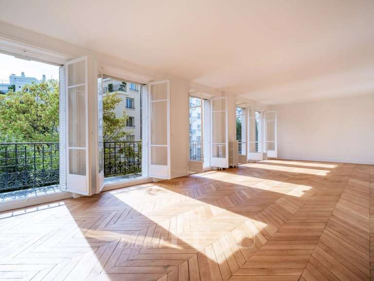 Appartement Paris 16e - 4 chambres - 179m²