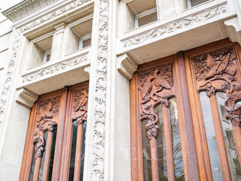 Appartement Paris 16e - 3 chambres - 170m²