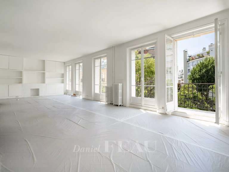 Appartement Paris 16e - 3 chambres - 170m²