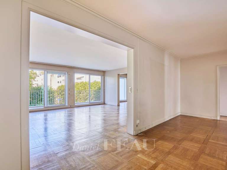 Appartement Paris 16e - 3 chambres - 117m²