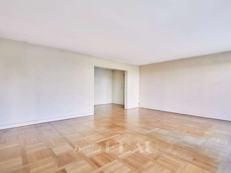 Appartement Paris 16e - 3 chambres - 117m²