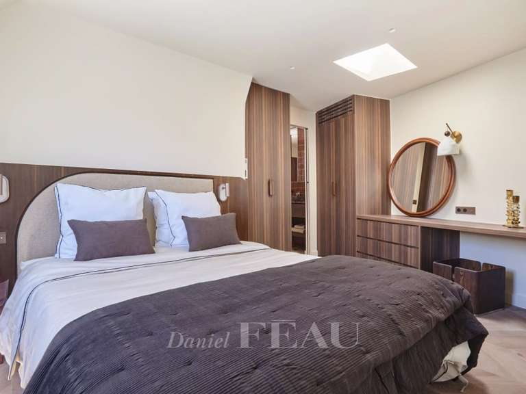 Appartement Paris 16e - 2 chambres - 82m²