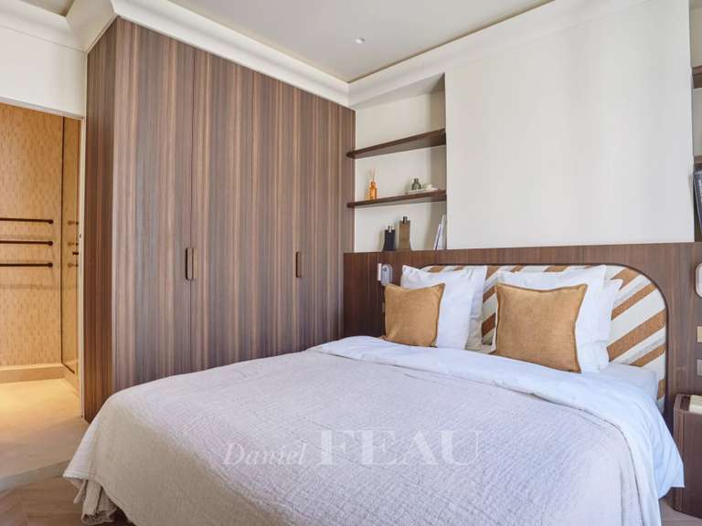 Appartement Paris 16e - 2 chambres - 82m²