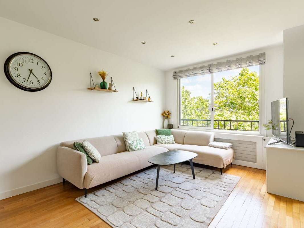 Apartment Paris 16e