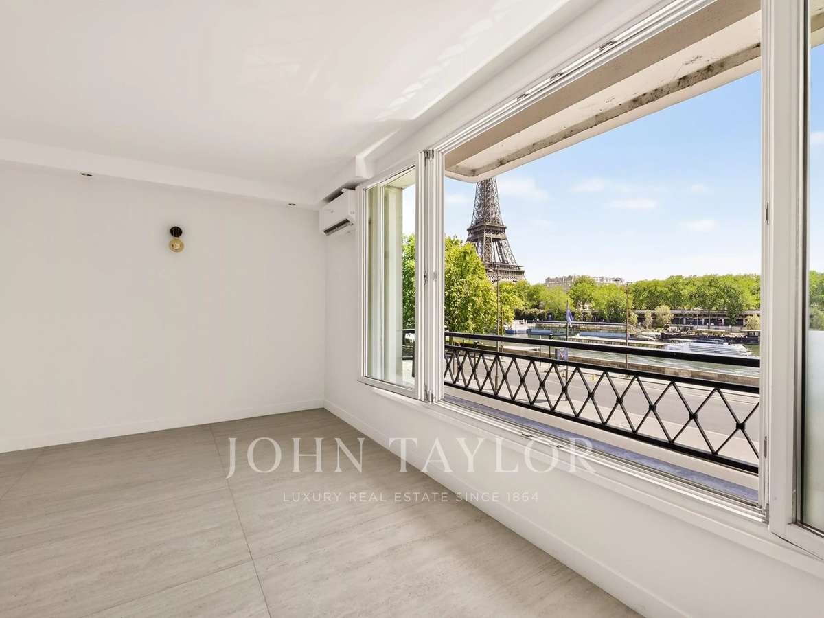 Apartment Paris 16e