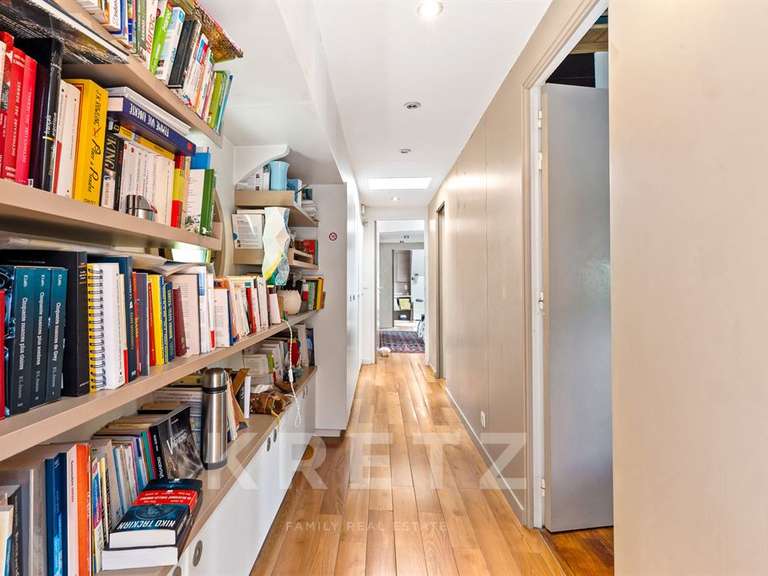 Appartement Paris 16e - 3 chambres - 220m²