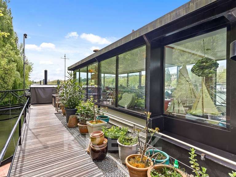 Appartement Paris 16e - 3 chambres - 220m²