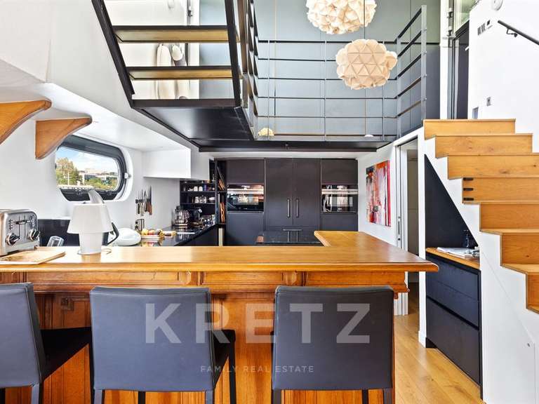 Appartement Paris 16e - 3 chambres - 220m²