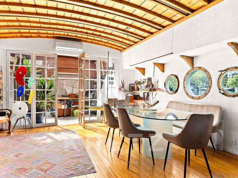 Appartement Paris 16e - 3 chambres - 220m²