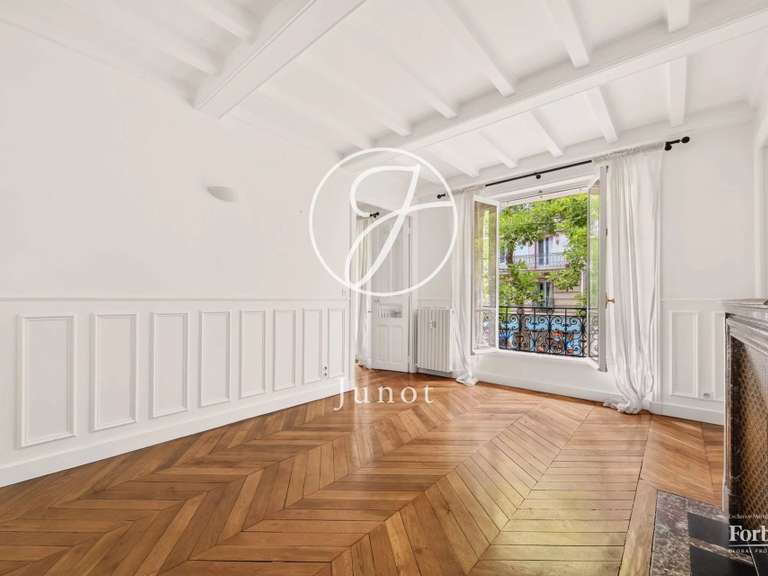 Appartement Paris 16e - 2 chambres - 81m²