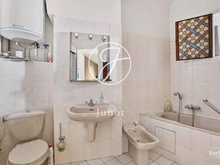 Appartement Paris 16e - 4 chambres - 166m²