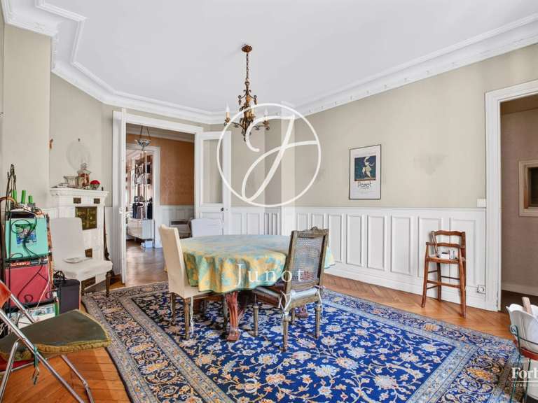 Appartement Paris 16e - 4 chambres - 166m²