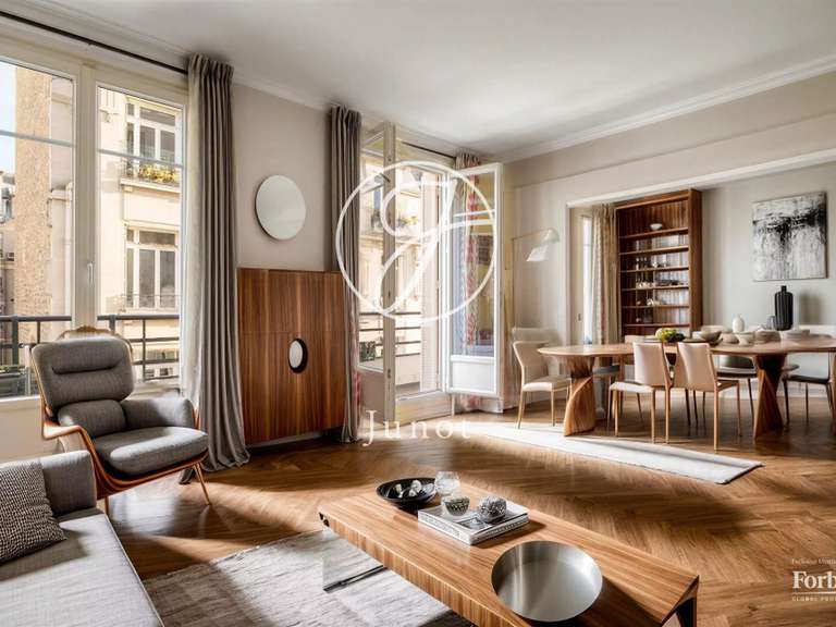 Appartement Paris 16e - 2 chambres - 99m²