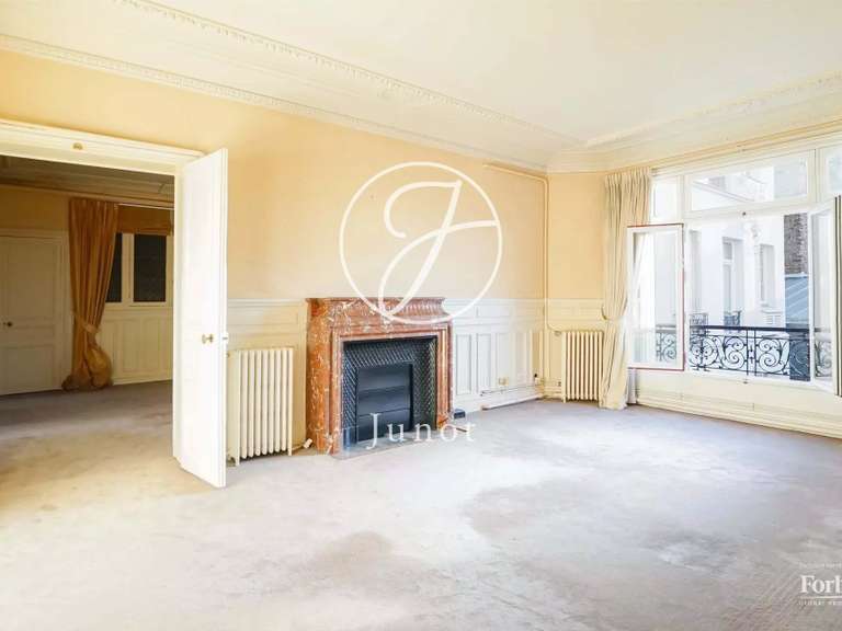 Appartement Paris 16e - 3 chambres - 182m²